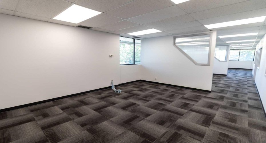 1530 27 Avenue, Calgary, Alberta T2E 7S6, ,Commercial,For Lease,27,A2083961