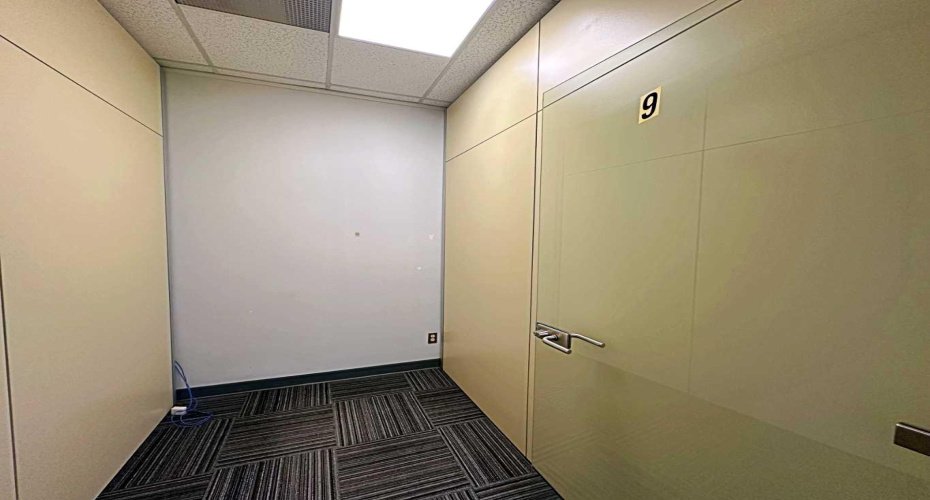 9816 Hardin Street, Fort McMurray, Alberta T9H 4K3, ,Commercial,For Lease,Hardin Street Building,Hardin,A2154606