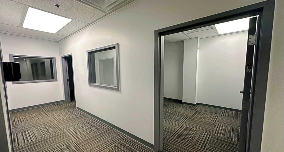 9816 Hardin Street, Fort McMurray, Alberta T9H 4K3, ,Commercial,For Lease,Hardin Street Building,Hardin,A2154606