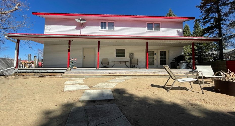 503 Makwa Drive, Loon Lake, Saskatchewan S0M 1L0, 5 Bedrooms Bedrooms, ,3 BathroomsBathrooms,Residential,For Sale,Makwa Drive,A2084847