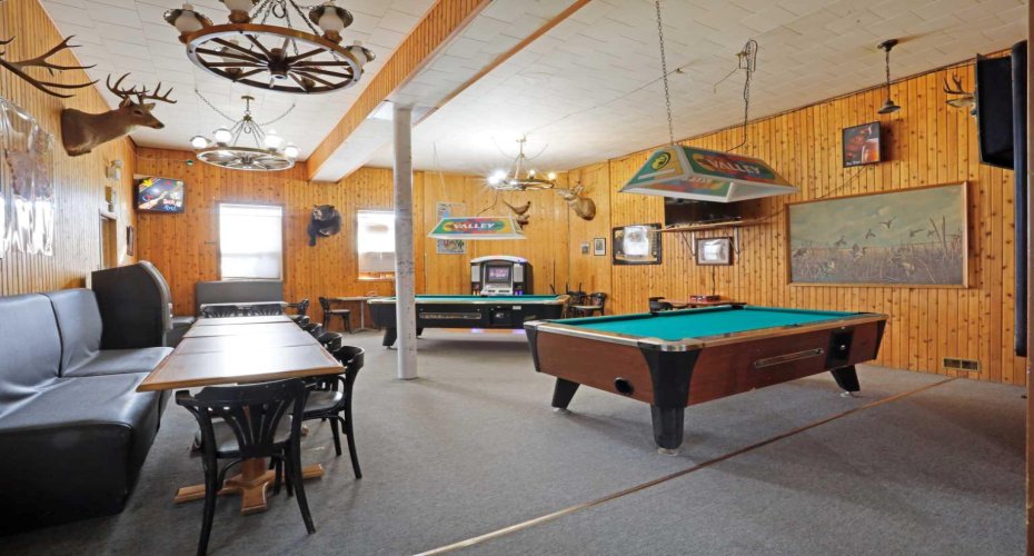 221 Centre Street, Tilley, Alberta T0J 3K0, ,Commercial,For Sale,TILLEY HOTEL,Centre,A2157445