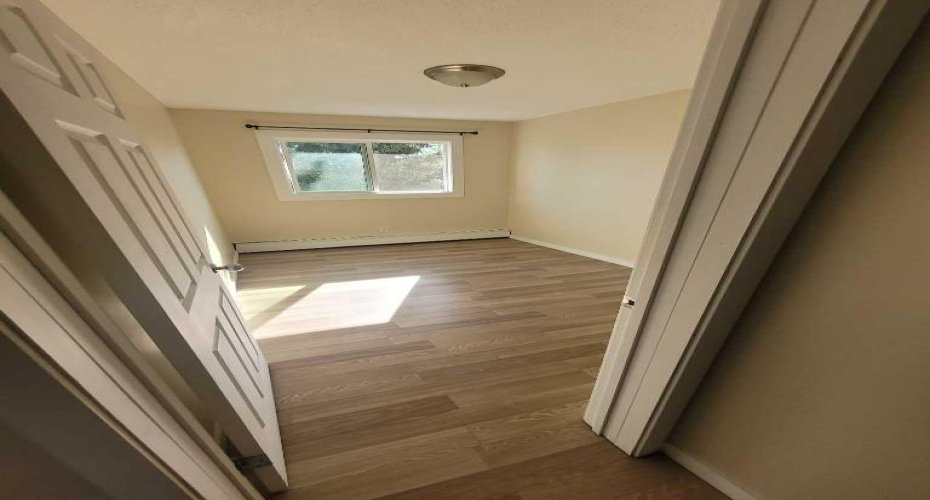 114 Mount Pleasant Drive, Camrose, Alberta T4V 2M7, 2 Bedrooms Bedrooms, ,1 BathroomBathrooms,Residential,For Sale,Mount Pleasant,A2131973