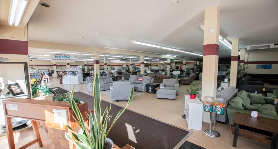 10012 100 Avenue, Grande Prairie, Alberta T8V 0V3, ,Commercial,For Lease,100,A2158828