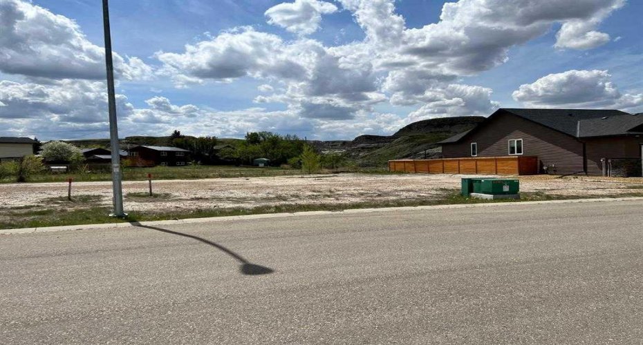 140 10 Avenue, Drumheller, Alberta T0J 0Y6, ,Land,For Sale,10,A2148637