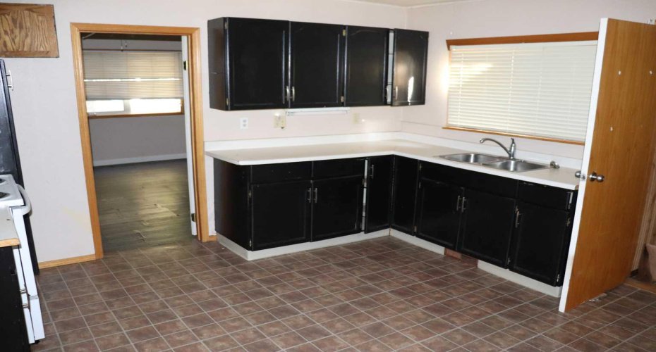 5021 6 Avenue, Edson, Alberta T7E 1E7, 2 Bedrooms Bedrooms, ,1 BathroomBathrooms,Residential,For Sale,6 Avenue,A2160335