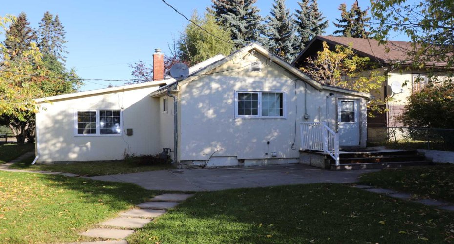 5021 6 Avenue, Edson, Alberta T7E 1E7, 2 Bedrooms Bedrooms, ,1 BathroomBathrooms,Residential,For Sale,6 Avenue,A2160335