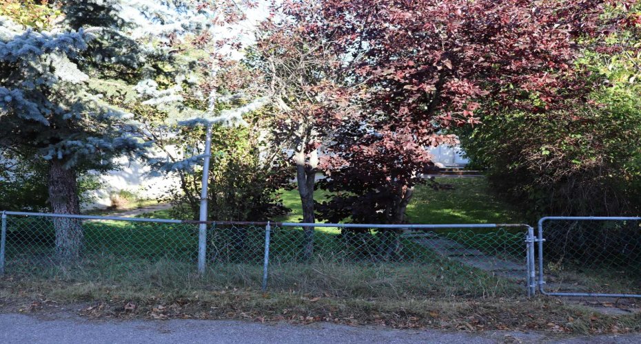 5021 6 Avenue, Edson, Alberta T7E 1E7, 2 Bedrooms Bedrooms, ,1 BathroomBathrooms,Residential,For Sale,6 Avenue,A2160335