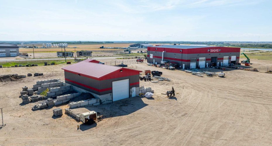 721072 Range Road 53, Rural Grande Prairie No. 1, County of, Alberta T8X 0N5, ,Commercial,For Sale,Range Road 53,A2158826