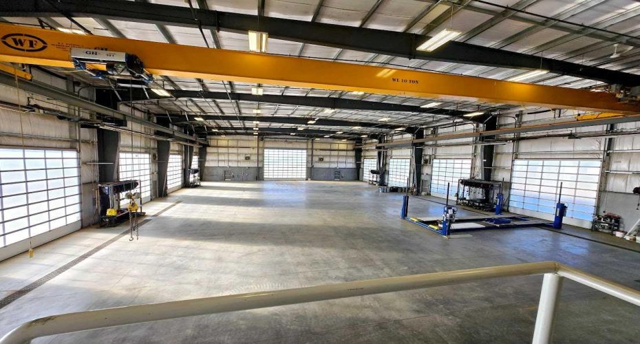 # 9 Spruce Drive, Sedgewick, Alberta T0B 4C0, ,Commercial,For Sale,Spruce,A2160622