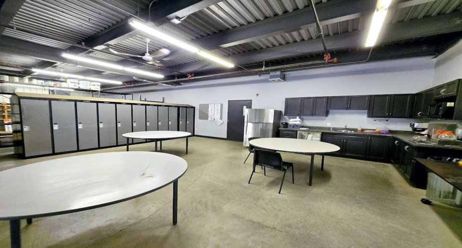 # 9 Spruce Drive, Sedgewick, Alberta T0B 4C0, ,Commercial,For Sale,Spruce,A2160622