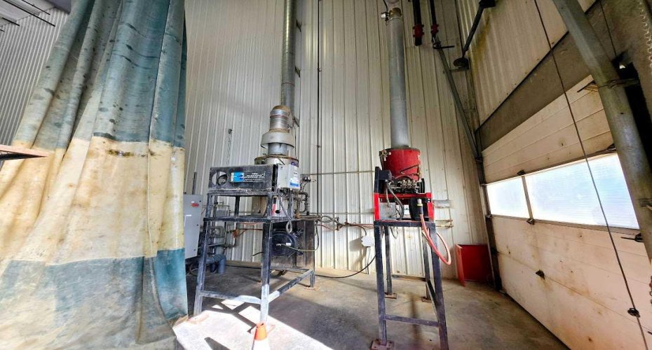 # 9 Spruce Drive, Sedgewick, Alberta T0B 4C0, ,Commercial,For Sale,Spruce,A2160622