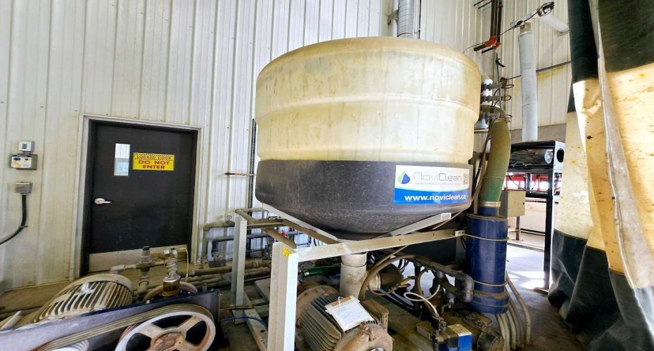 # 9 Spruce Drive, Sedgewick, Alberta T0B 4C0, ,Commercial,For Sale,Spruce,A2160622