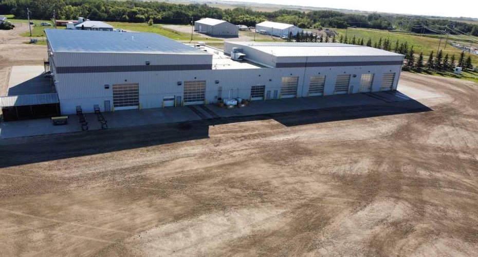 # 9 Spruce Drive, Sedgewick, Alberta T0B 4C0, ,Commercial,For Sale,Spruce,A2160622