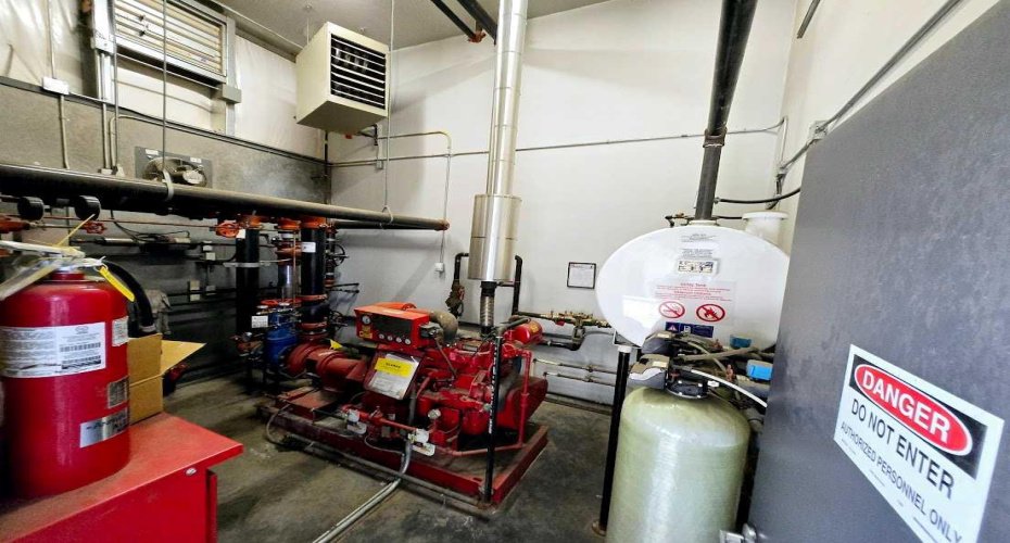 # 9 Spruce Drive, Sedgewick, Alberta T0B 4C0, ,Commercial,For Sale,Spruce,A2160622