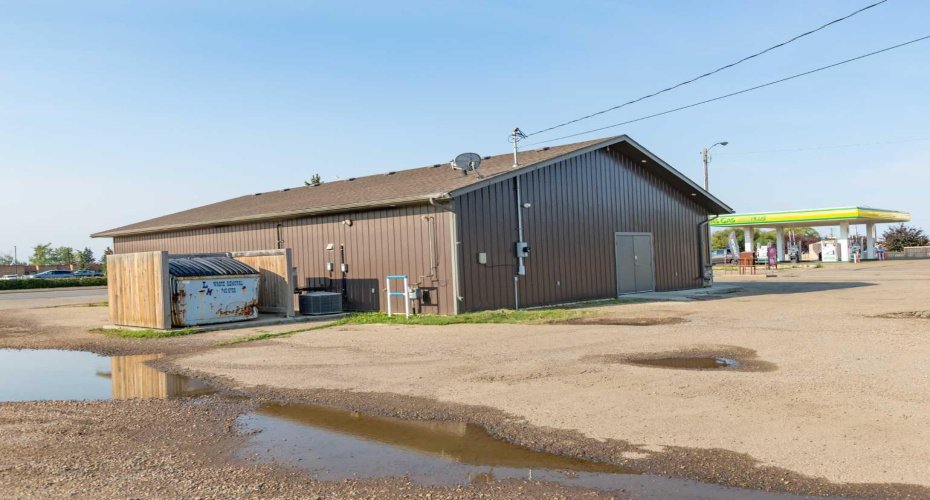 5922 50 Avenue, Stettler, Alberta T0C 2L2, ,Commercial,For Sale,50,A2161251