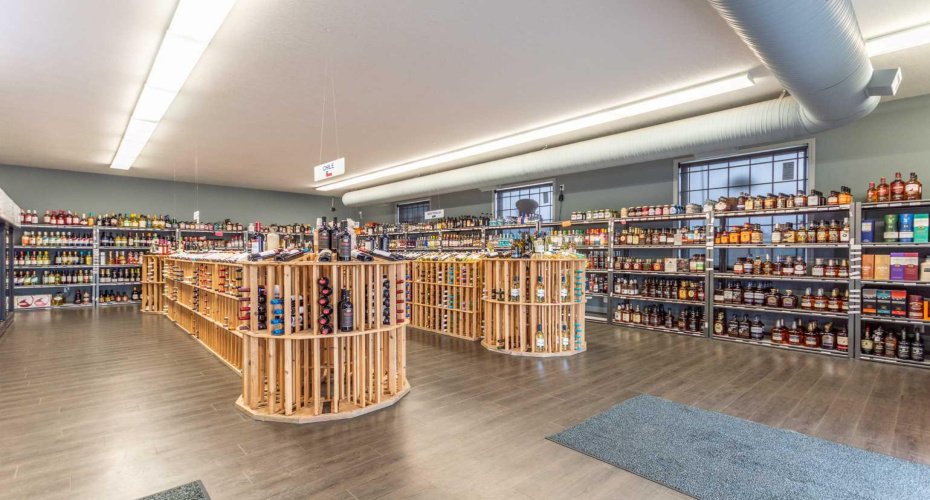 5922 50 Avenue, Stettler, Alberta T0C 2L2, ,Commercial,For Sale,50,A2161251