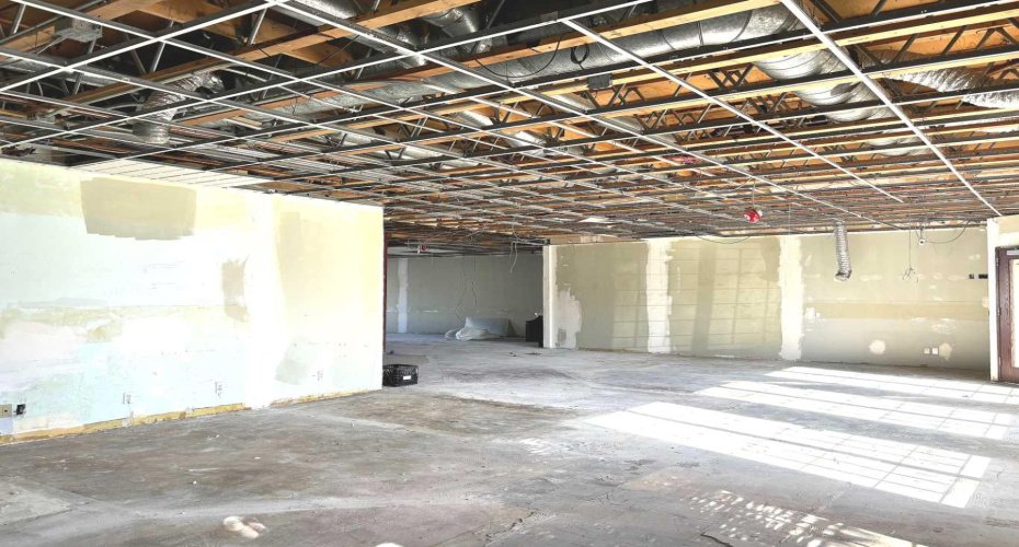 1817 48 Street, Calgary, Alberta T3K 3C1, ,Commercial,For Lease,48,A2164014