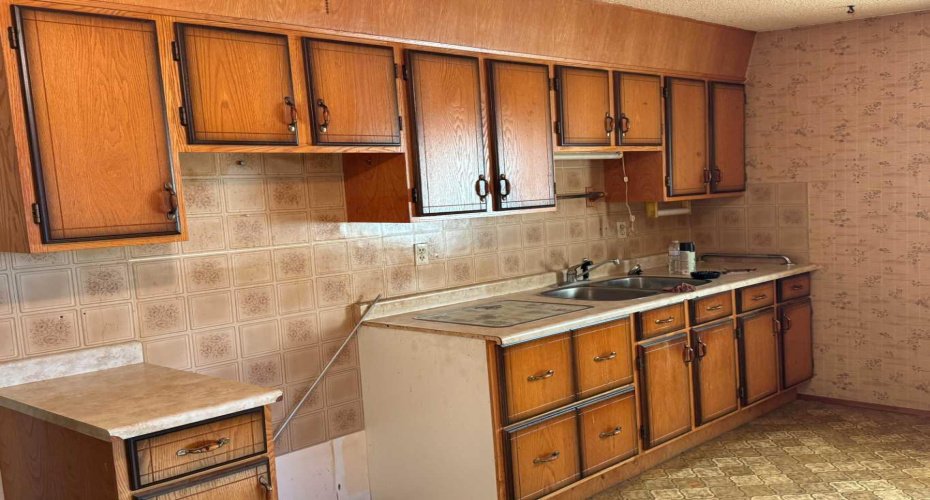 1237 6 Avenue, Wainwright, Alberta T9W 1G2, 2 Bedrooms Bedrooms, ,1 BathroomBathrooms,Residential,For Sale,6,A2162876