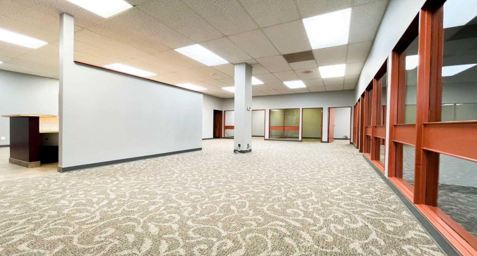 132 4 Avenue, Medicine Hat, Alberta T1A 8B5, ,Commercial,For Lease,4,A2170169