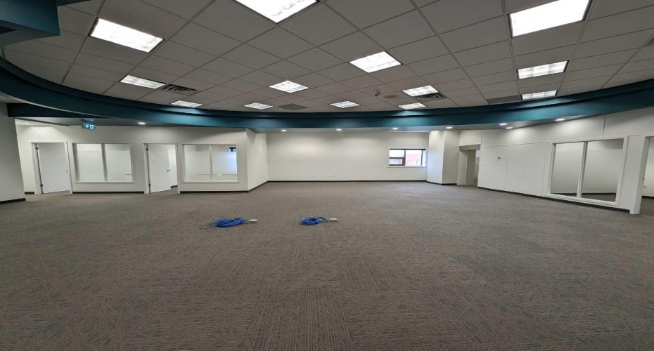 556 4 Street, Medicine Hat, Alberta T1A 0K8, ,Commercial,For Lease,4,A2171445