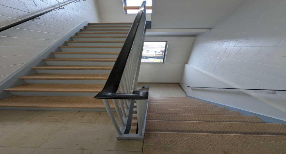 556 4 Street, Medicine Hat, Alberta T1A 0K8, ,Commercial,For Lease,4,A2171445