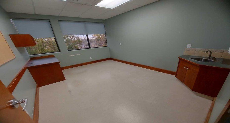 4320 50 Avenue, Red Deer, Alberta T4N 3Z6, ,Commercial,For Lease,Creekside Professional Centre,50,A2172349