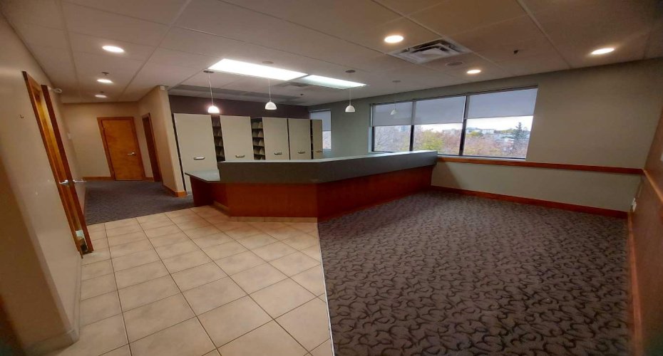4320 50 Avenue, Red Deer, Alberta T4N 3Z6, ,Commercial,For Lease,Creekside Professional Centre,50,A2172349