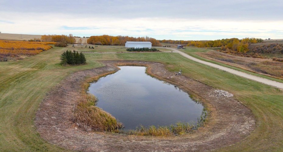 29250 RR 34, Rural Mountain View County, Alberta T0M 0S0, ,Agri-business,For Sale,RR 34,A2173408