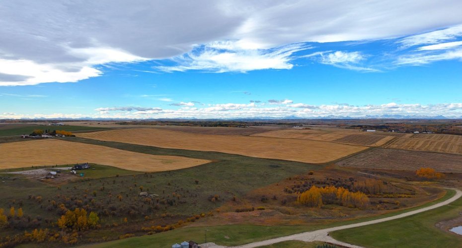 29250 RR 34, Rural Mountain View County, Alberta T0M 0S0, ,Agri-business,For Sale,RR 34,A2173408