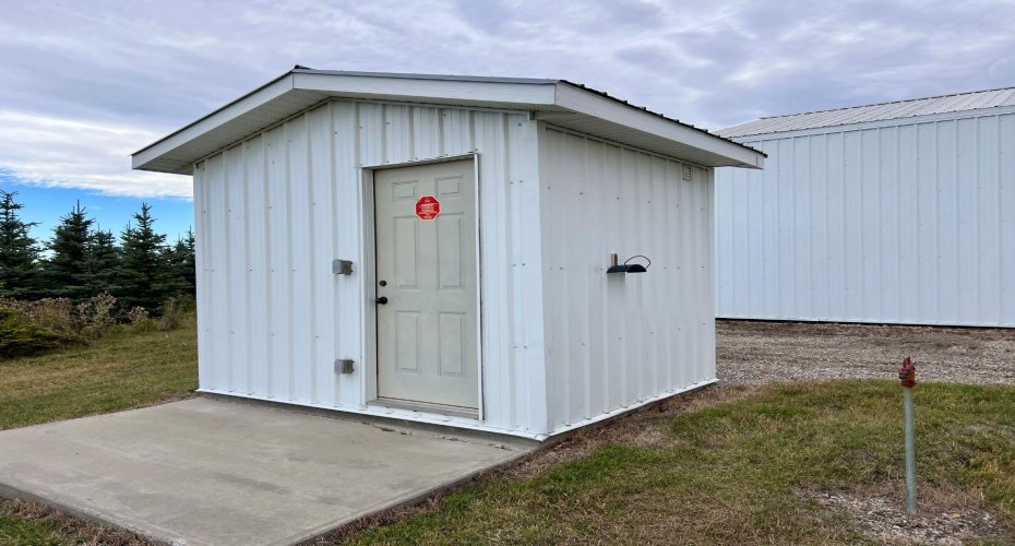 29250 RR 34, Rural Mountain View County, Alberta T0M 0S0, ,Agri-business,For Sale,RR 34,A2173408