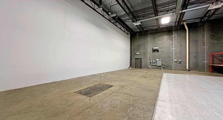 400 Mackenzie Boulevard, Fort McMurray, Alberta T9H 4C4, ,Commercial,For Lease,Mackenzie,A2095504