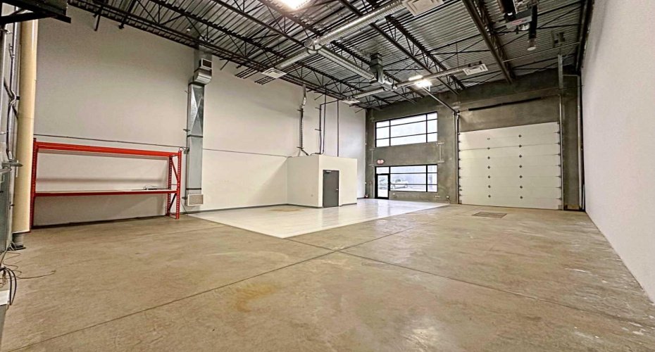 400 Mackenzie Boulevard, Fort McMurray, Alberta T9H 4C4, ,Commercial,For Sale,Mackenzie,A2095505