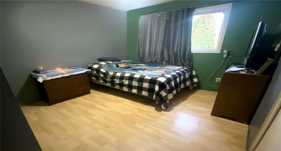 1113 14 Street, Wainwright, Alberta T9W 1E8, 4 Bedrooms Bedrooms, ,2 BathroomsBathrooms,Residential,For Sale,14 Street,A2171834