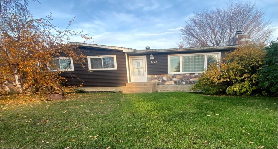 1113 14 Street, Wainwright, Alberta T9W 1E8, 4 Bedrooms Bedrooms, ,2 BathroomsBathrooms,Residential,For Sale,14 Street,A2171834