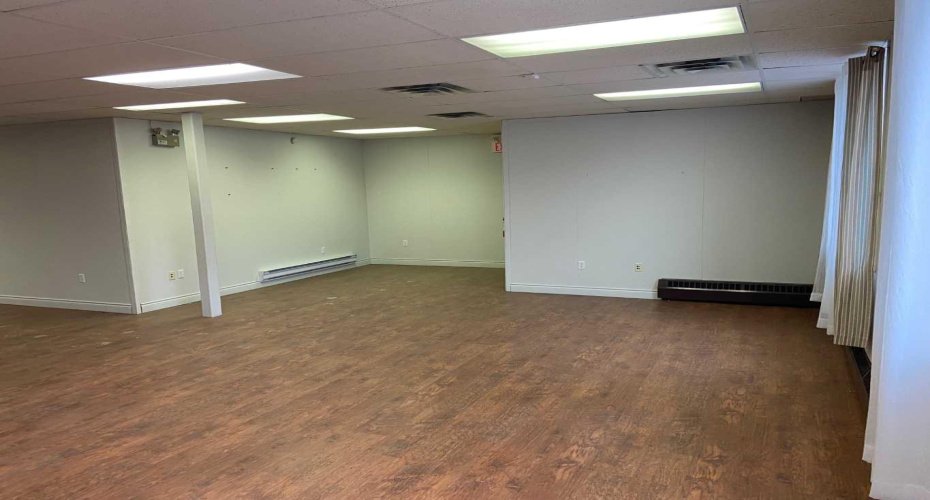 9930 102 Street, Peace River, Alberta T8S1S4, ,Commercial,For Lease,102,A2094741