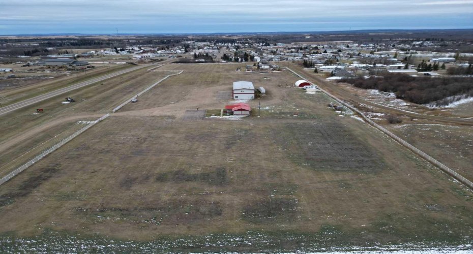 902 Main Street, Manning, Alberta T0H 2M0, ,Commercial,For Sale,Main,A2170528