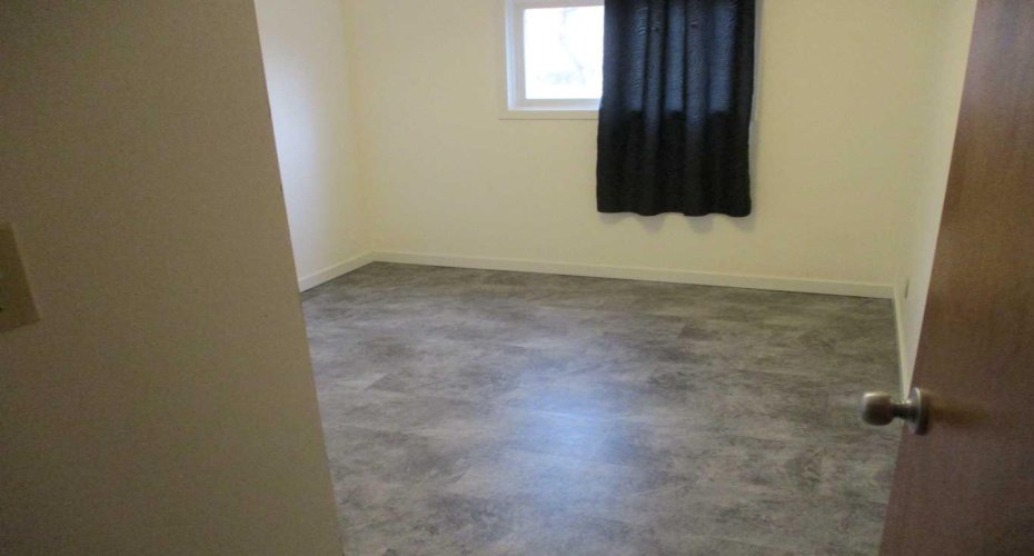 420 3rd Street, Manning, Alberta T0H 2M0, 6 Bedrooms Bedrooms, ,3 BathroomsBathrooms,Residential,For Sale,3rd,A2176021