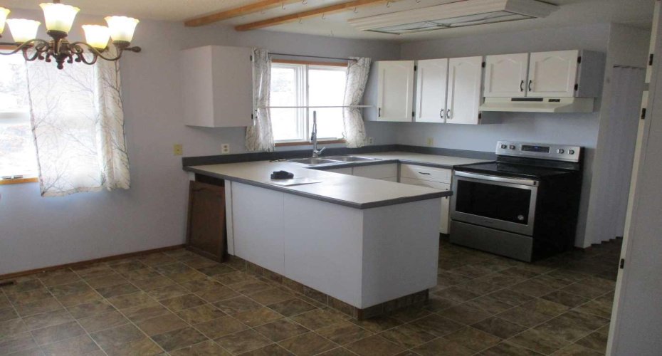 420 3rd Street, Manning, Alberta T0H 2M0, 6 Bedrooms Bedrooms, ,3 BathroomsBathrooms,Residential,For Sale,3rd,A2176021