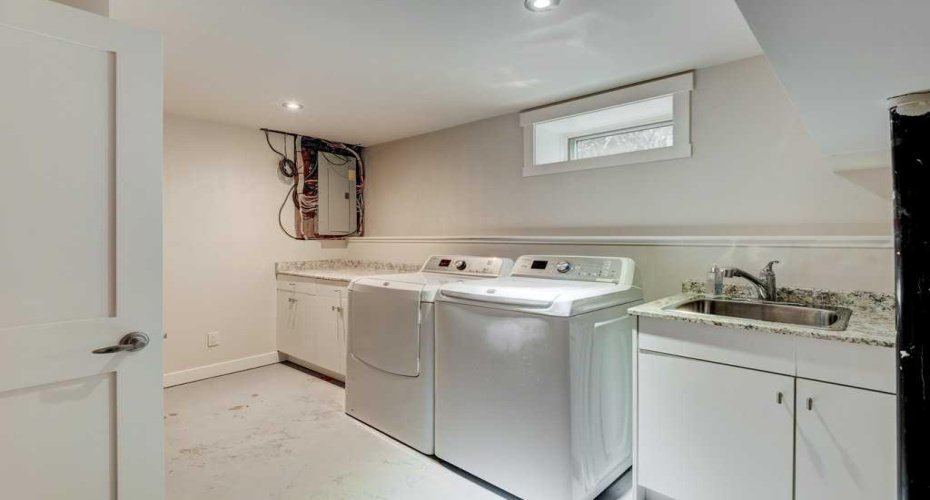 3012 7 Street, Calgary, Alberta T2T 2X5, 4 Bedrooms Bedrooms, ,4 BathroomsBathrooms,Residential,For Sale,7,A2176648