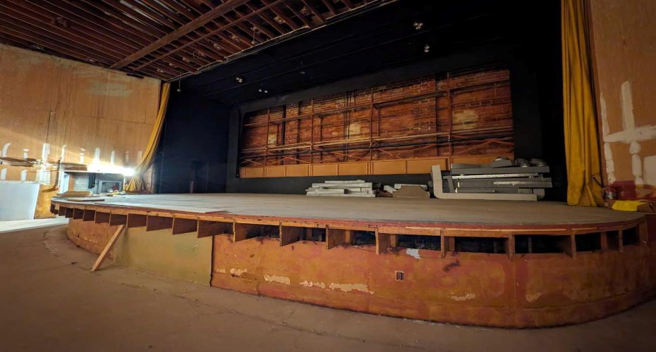 533 4 Street, Medicine Hat, Alberta T1A 0K7, ,Commercial,For Lease,4,A2177509