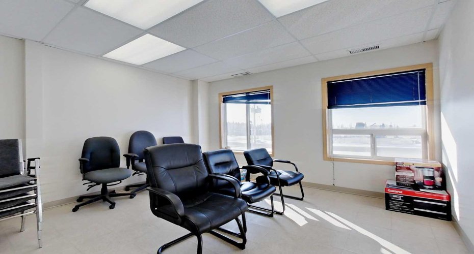 8 Gateway Boulevard, Rural Clearwater County, Alberta T4T 2A3, ,Commercial,For Lease,Gateway,A2177935