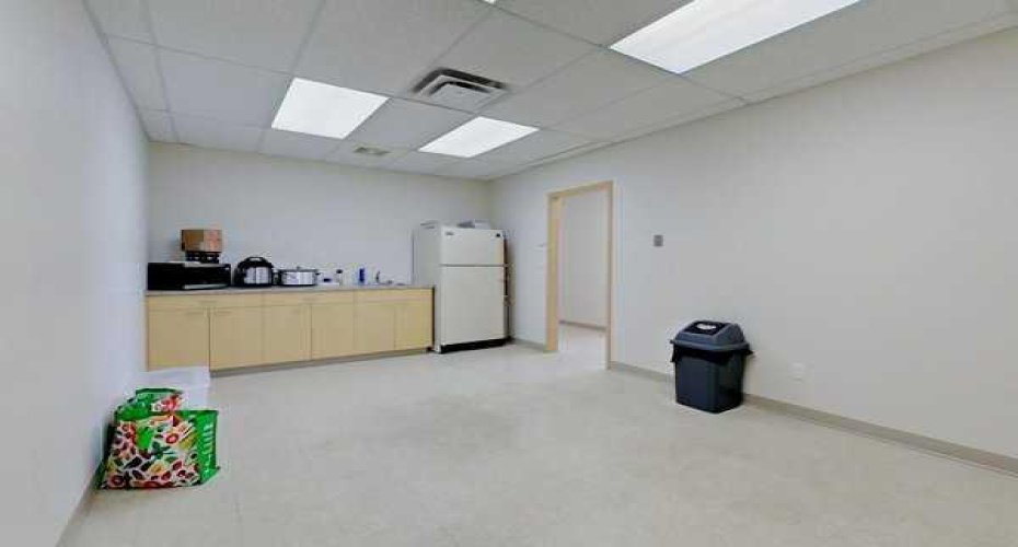 8 Gateway Boulevard, Rural Clearwater County, Alberta T4T 2A3, ,Commercial,For Lease,Gateway,A2177935