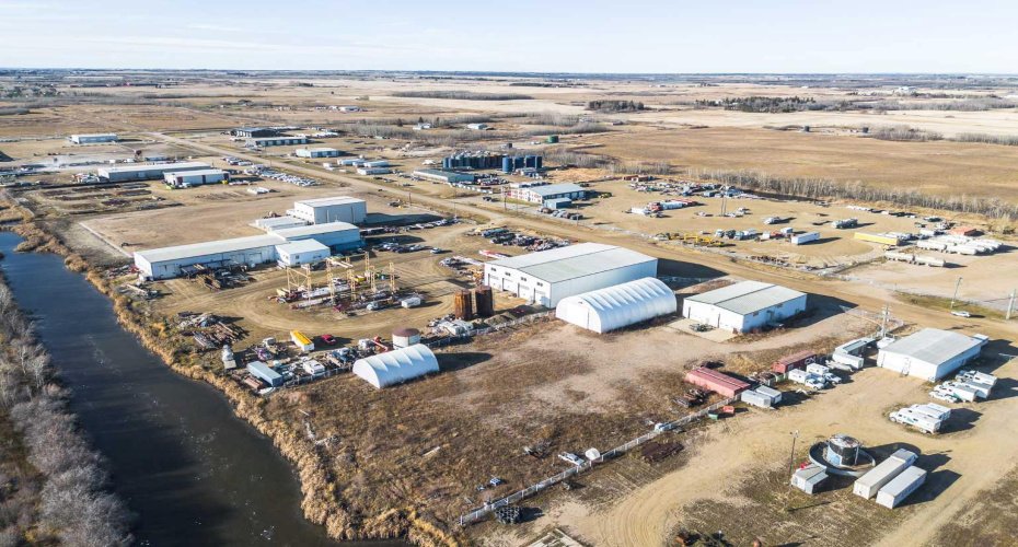 39 Production Avenue, Rural Vermilion River, County of, Alberta T9V 2Z9, ,Commercial,For Sale,Production,A2178014