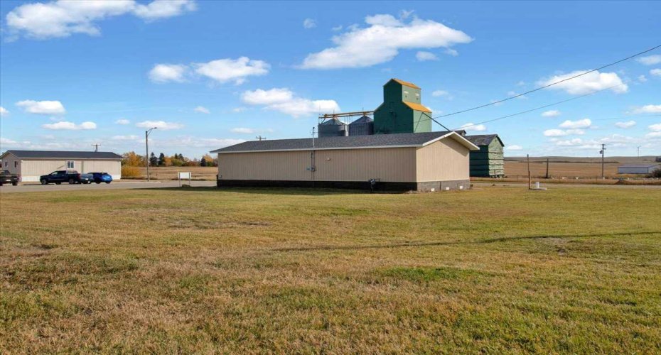 101 Main Street, Delia, Alberta T0J 0W0, ,Commercial,For Sale,Main,A2169642