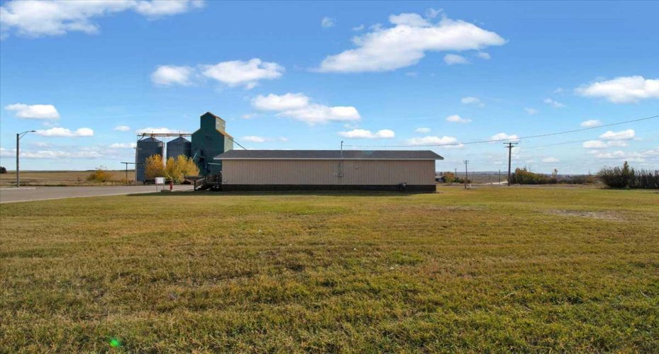 101 Main Street, Delia, Alberta T0J 0W0, ,Commercial,For Sale,Main,A2169642