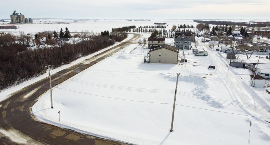 5 4th Street SE, Falher, Alberta T0H 1M0, ,Land,For Sale,4th Street SE,A1073005