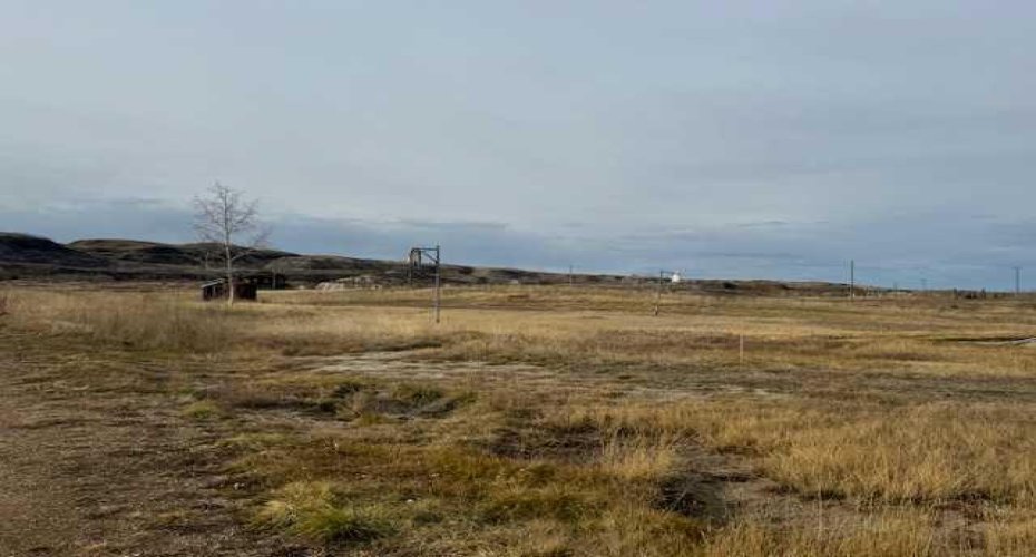 670 Center Street, Drumheller, Alberta T0J0Y9, ,Land,For Sale,Center,A2179461