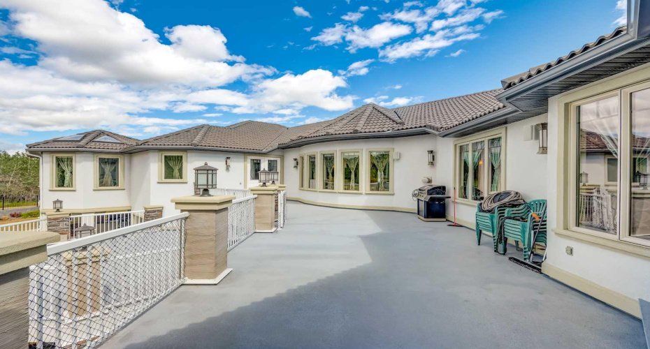 75 Gray Way, Rural Rocky View County, Alberta T3R 1K7, 6 Bedrooms Bedrooms, ,7 BathroomsBathrooms,Residential,For Sale,Gray,A2179465