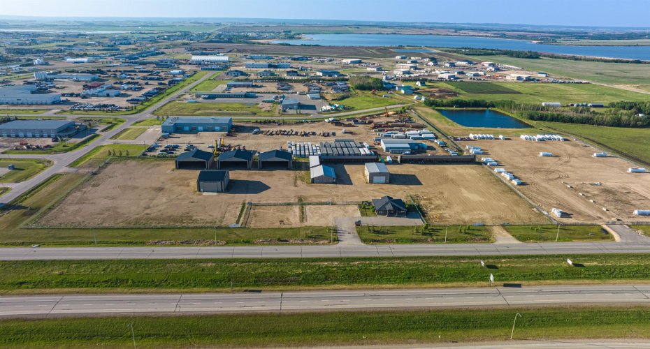 6901 96 Street, Clairmont, Alberta T8X 5B3, ,Commercial,For Sale,96,A2095062