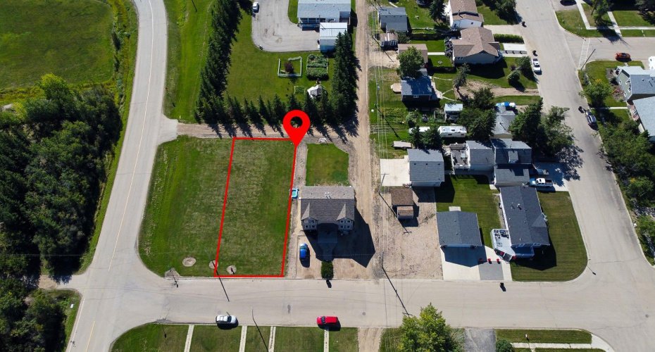 305 1st SE, Falher, Alberta T0H 1M0, ,Land,For Sale,1st SE,A1073011